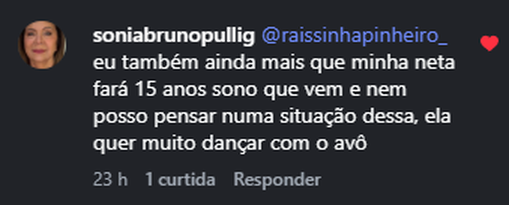 Recorte do comentário real 4 publicado no Instagram.